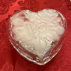 Vintage Crystal Heart Shape Frosted Rose Jewelry Box Trinket Candy Valentine